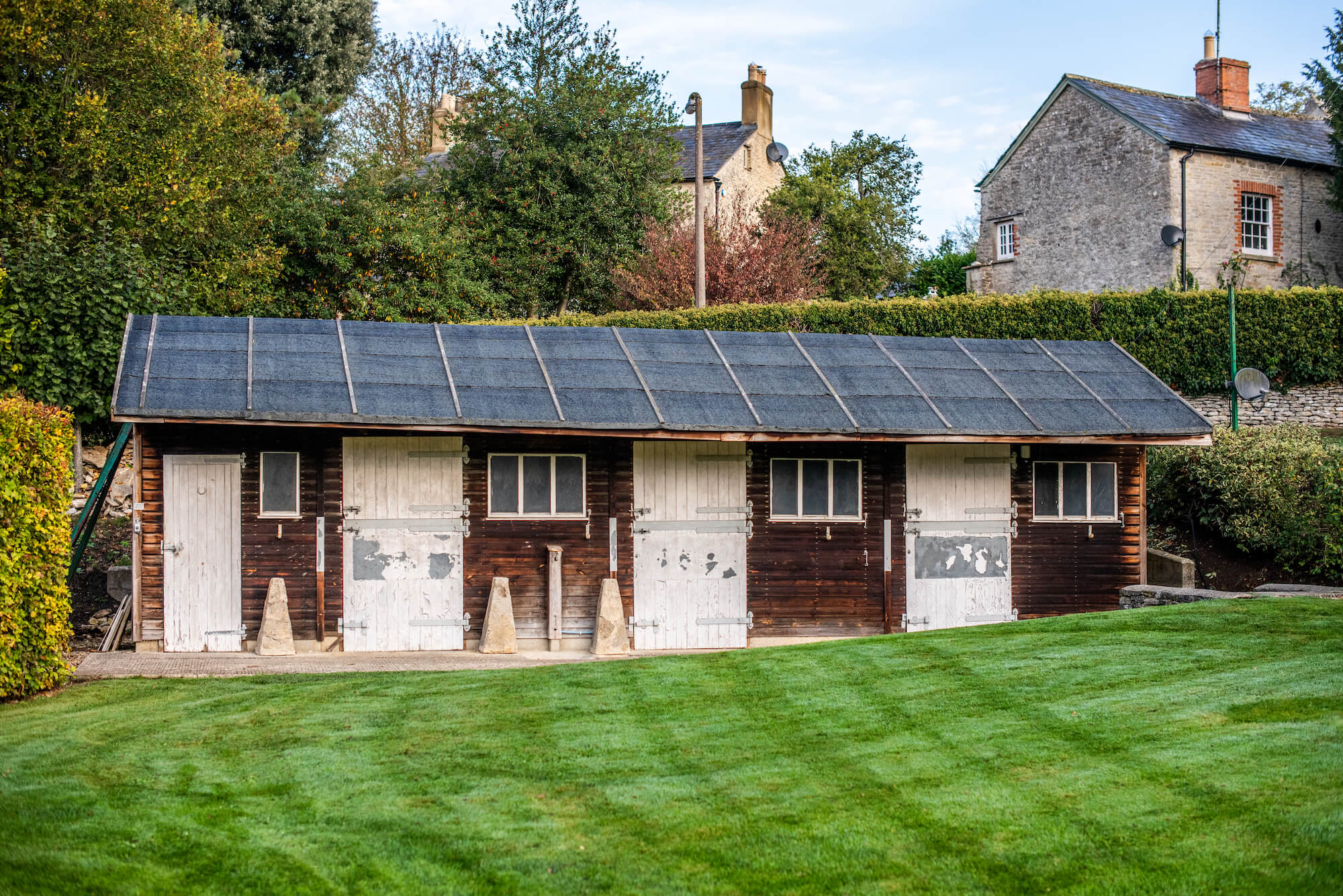 Home Construction & Property Development - Stable conversion and pool